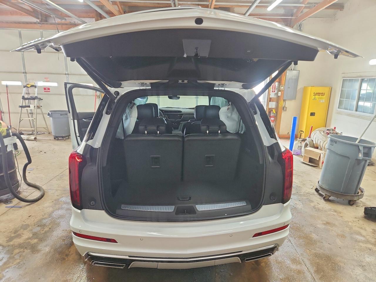 2023 CADILLAC XT6