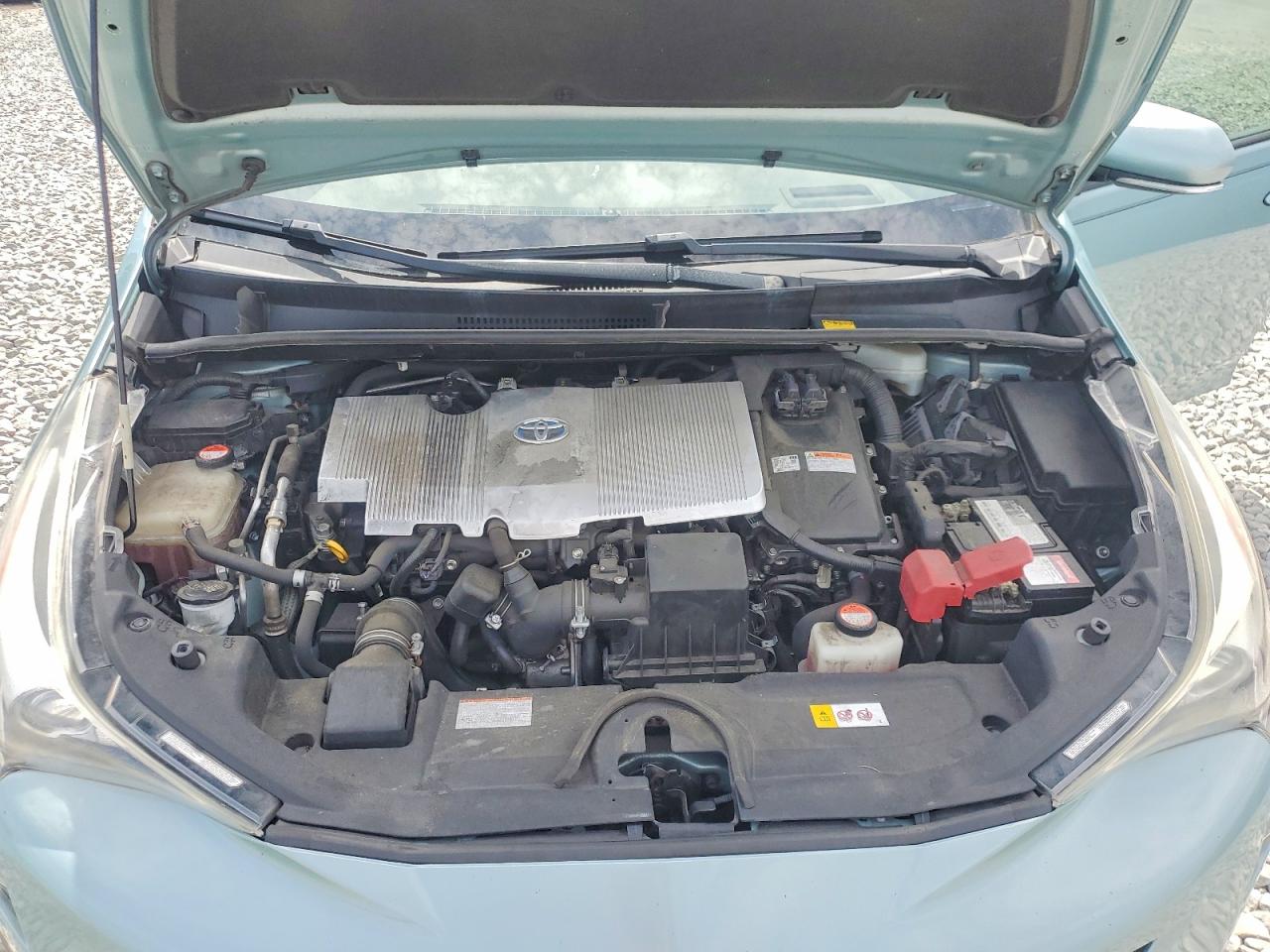 2016 TOYOTA PRIUS