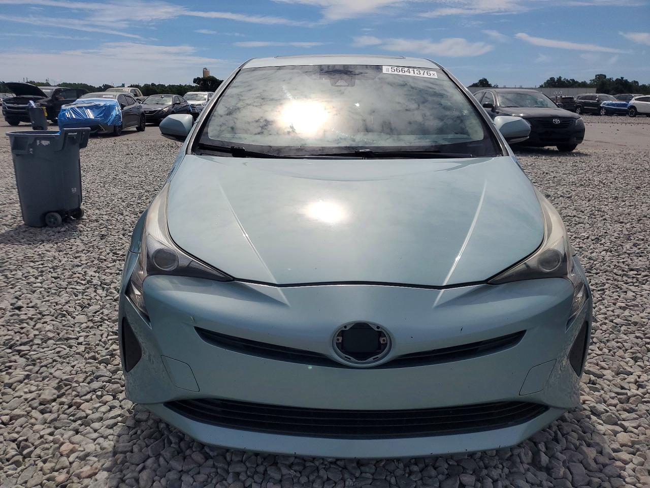 2016 TOYOTA PRIUS