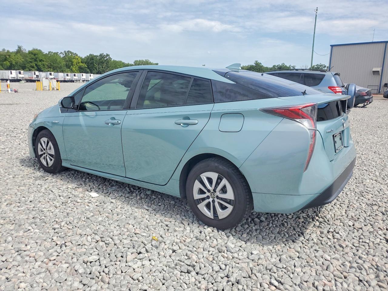 2016 TOYOTA PRIUS