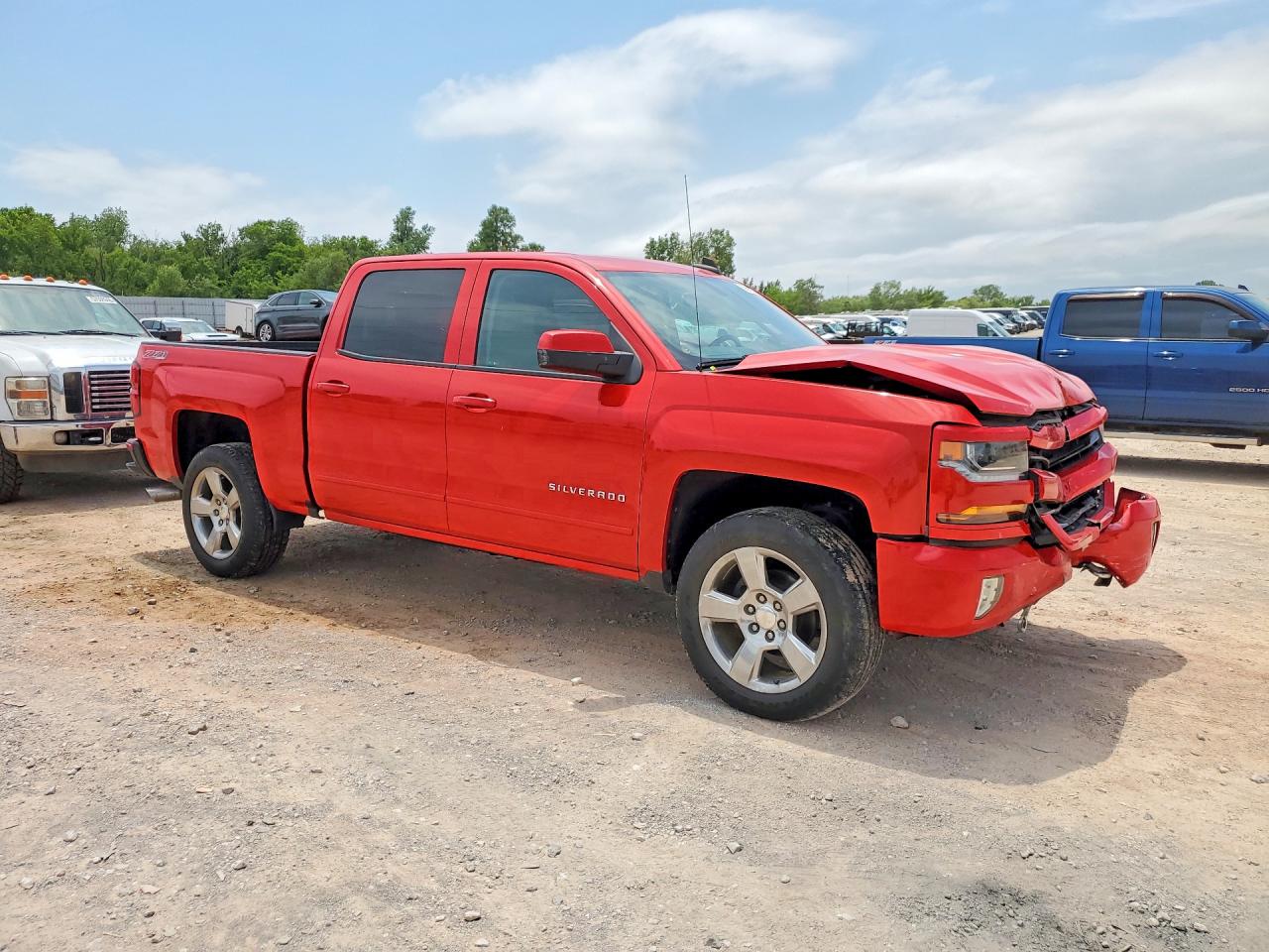2017 CHEVROLET SILVERADO