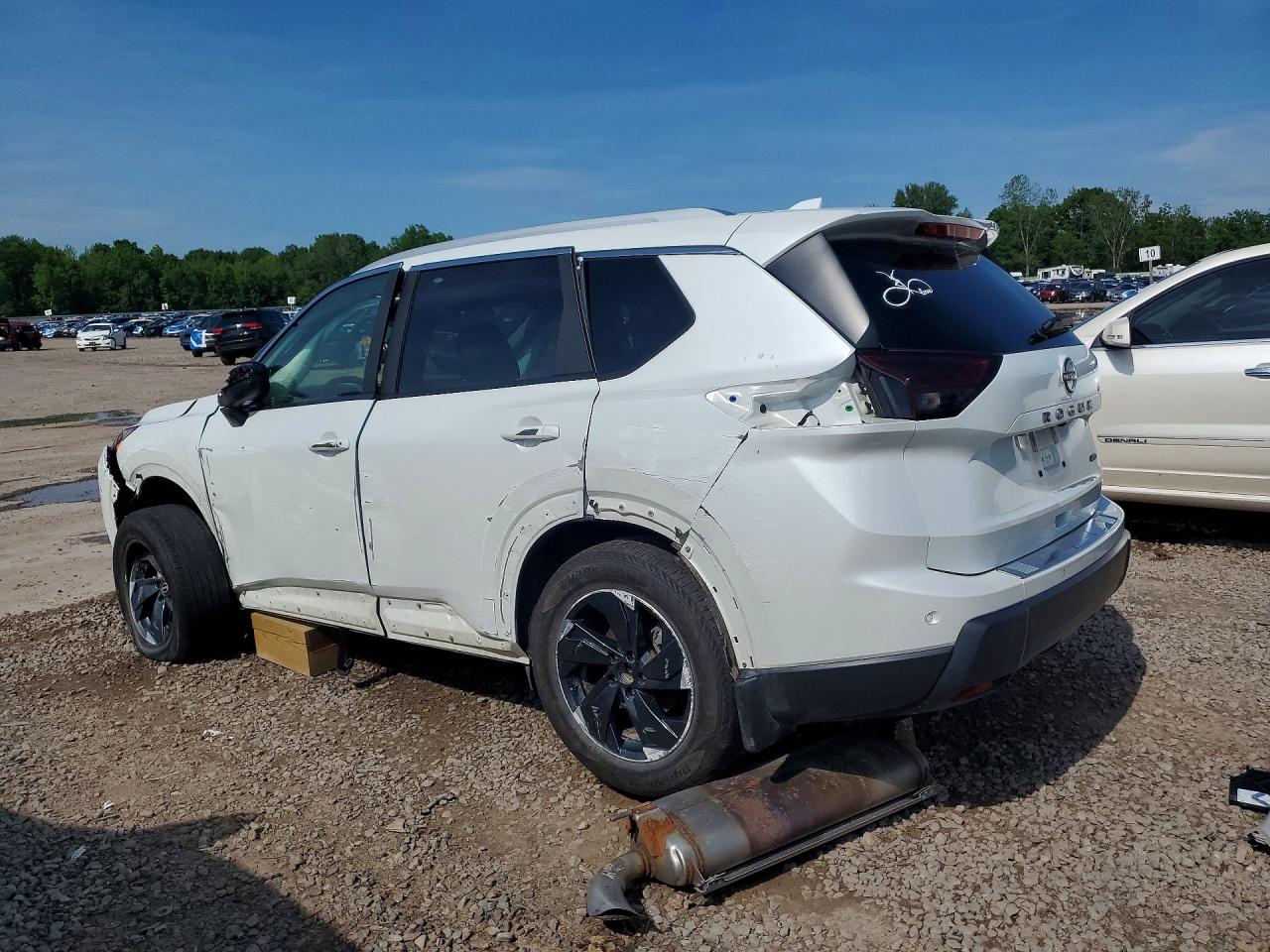 2025 NISSAN ROGUE
