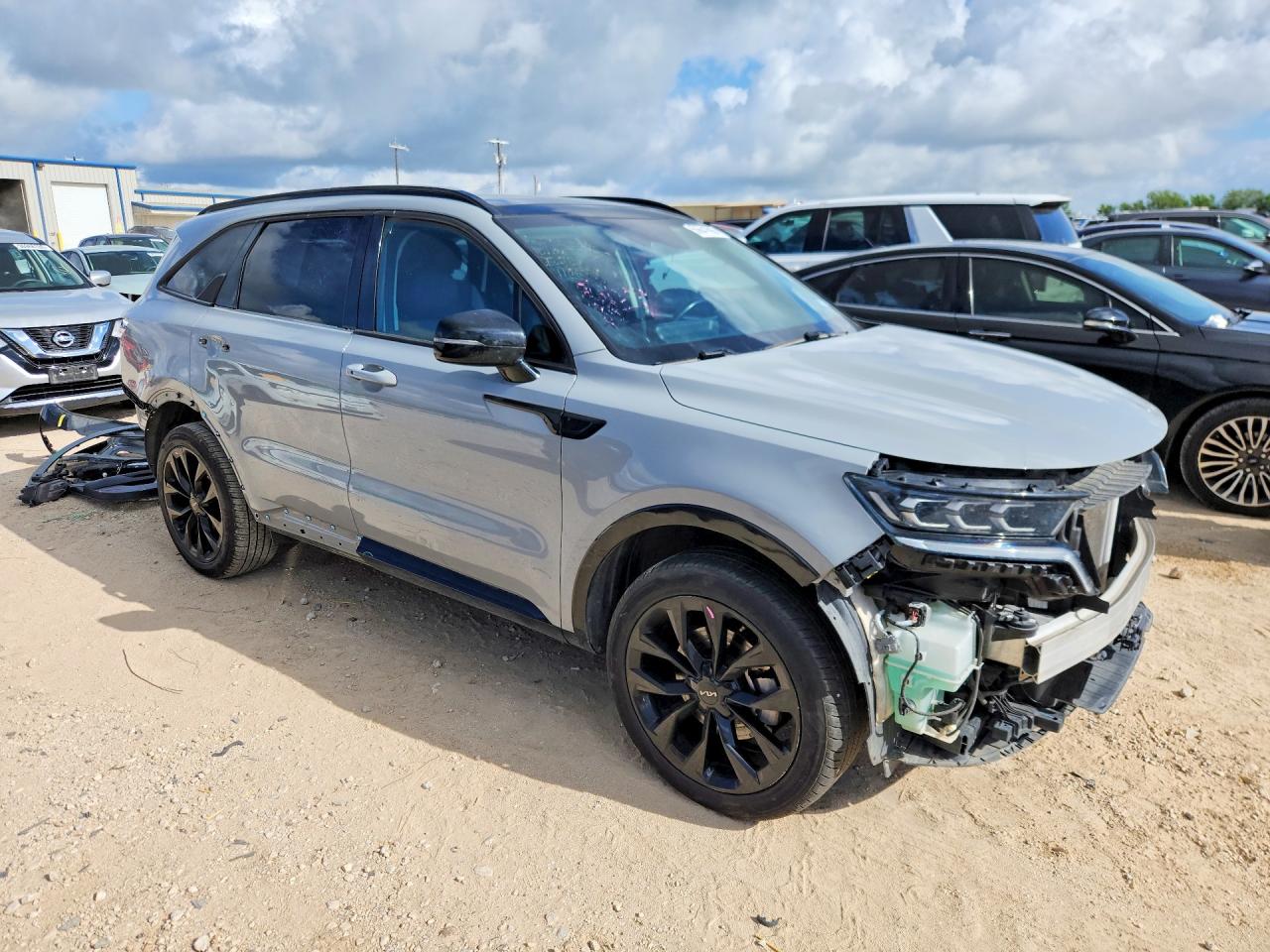 2022 KIA SORENTO