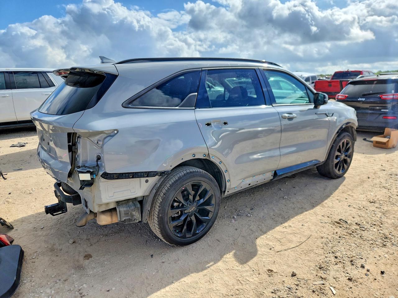 2022 KIA SORENTO