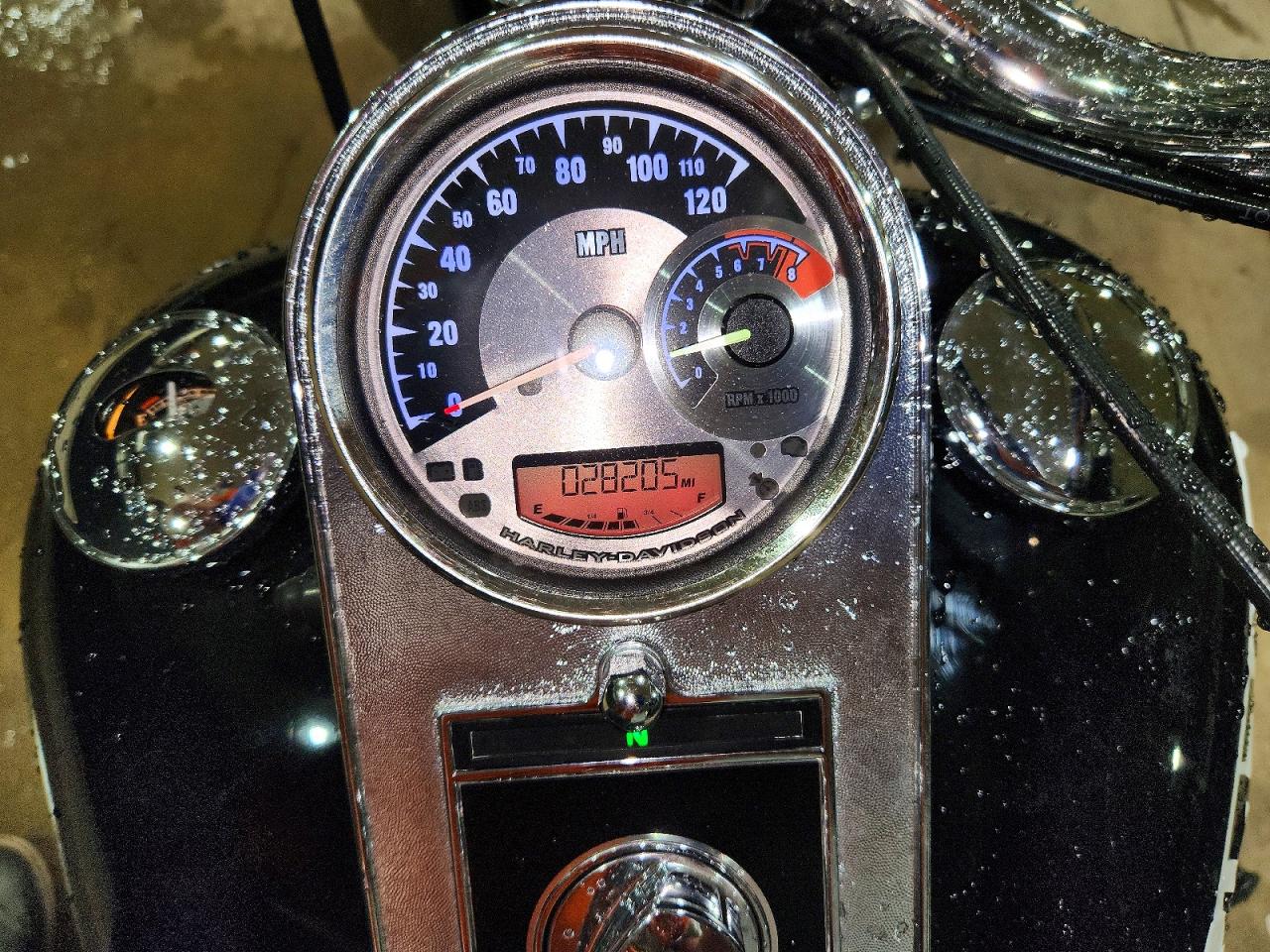2008 HARLEY-DAVIDSON FL