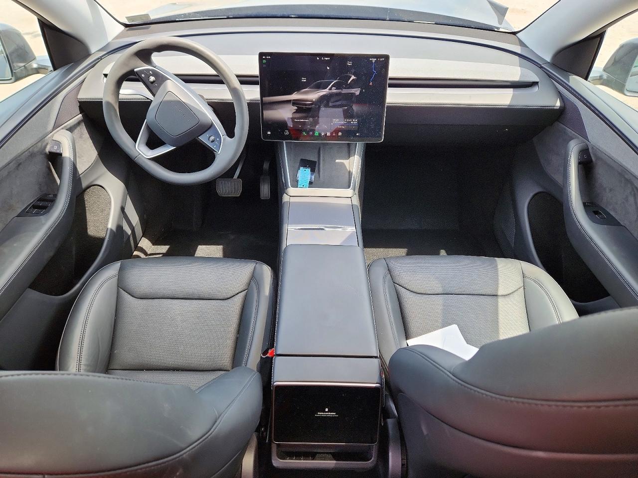 2026 TESLA MODEL Y