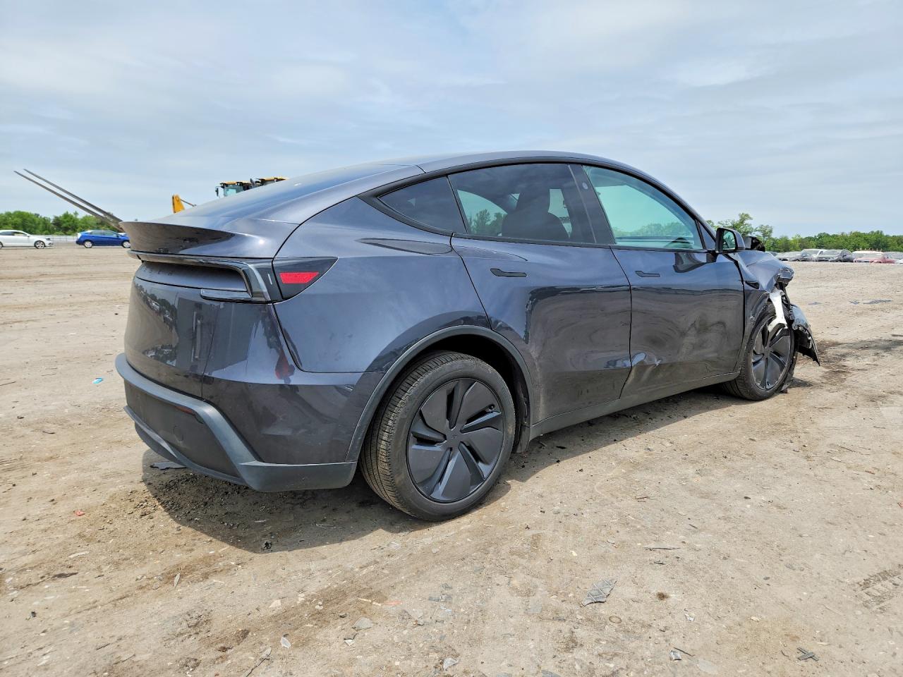 2026 TESLA MODEL Y