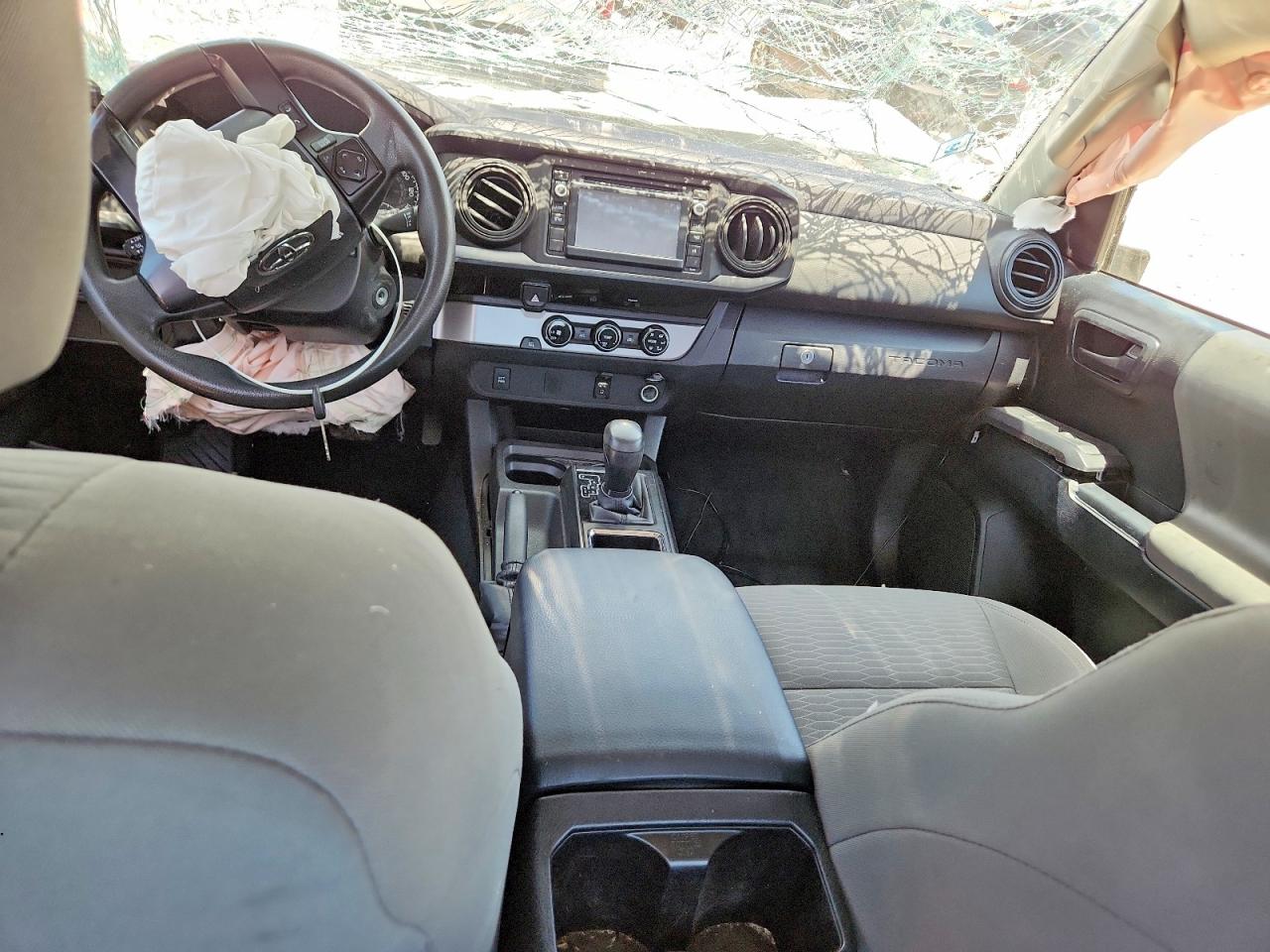 2016 TOYOTA TACOMA SR