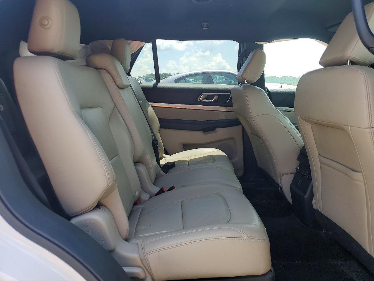 2018 FORD EXPLORER X