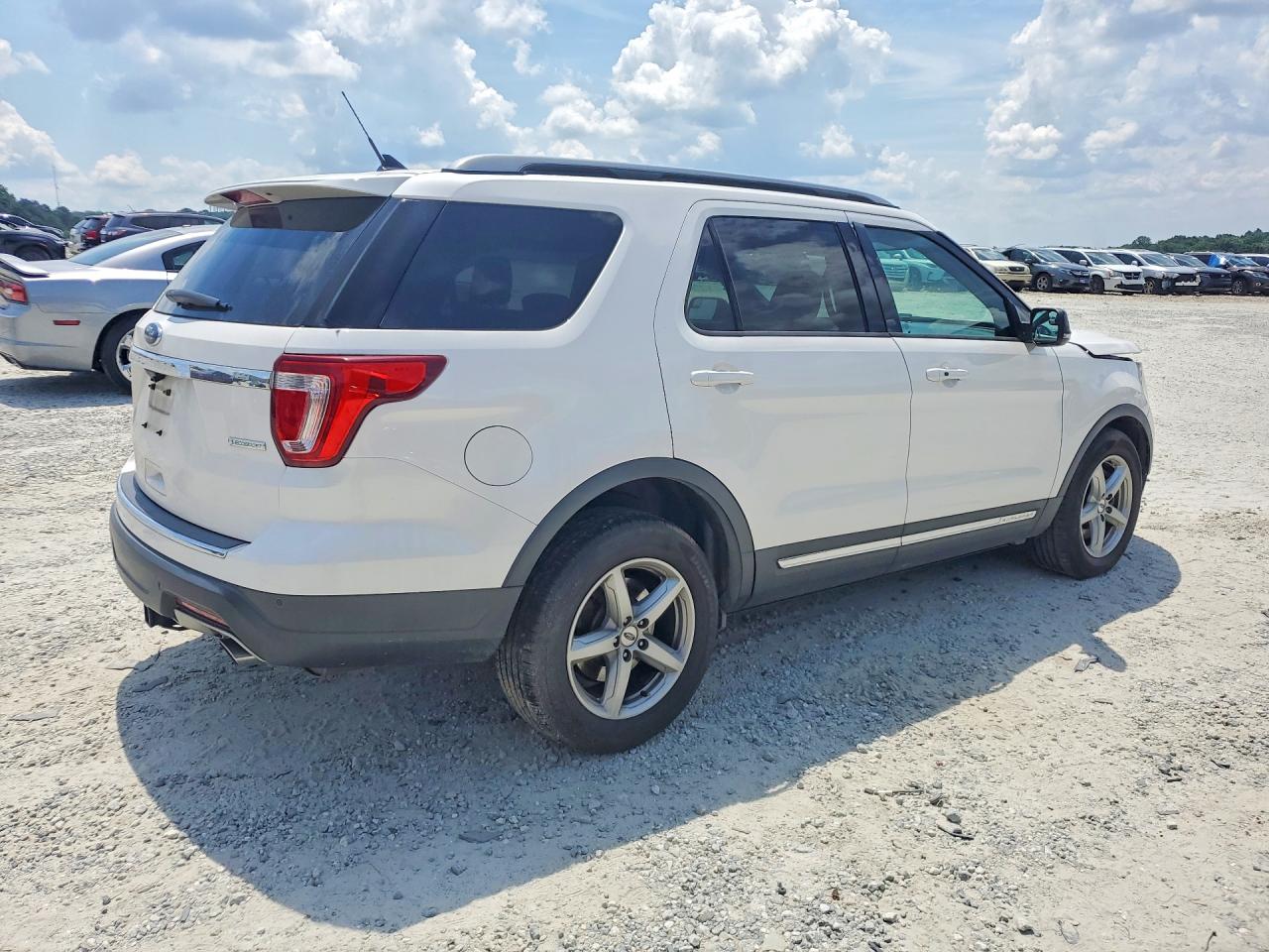 2018 FORD EXPLORER X