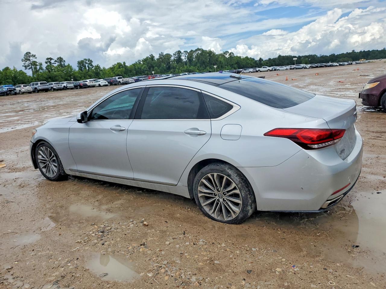 2015 HYUNDAI GENESIS