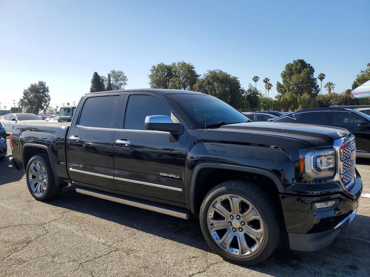 2018 GMC SIERRA