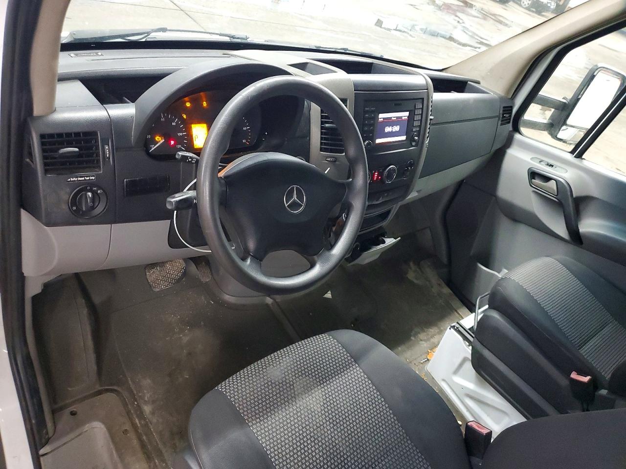 2015 MERCEDES-BENZ SPRINTER