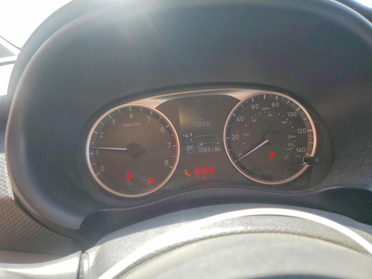 2021 NISSAN KICKS