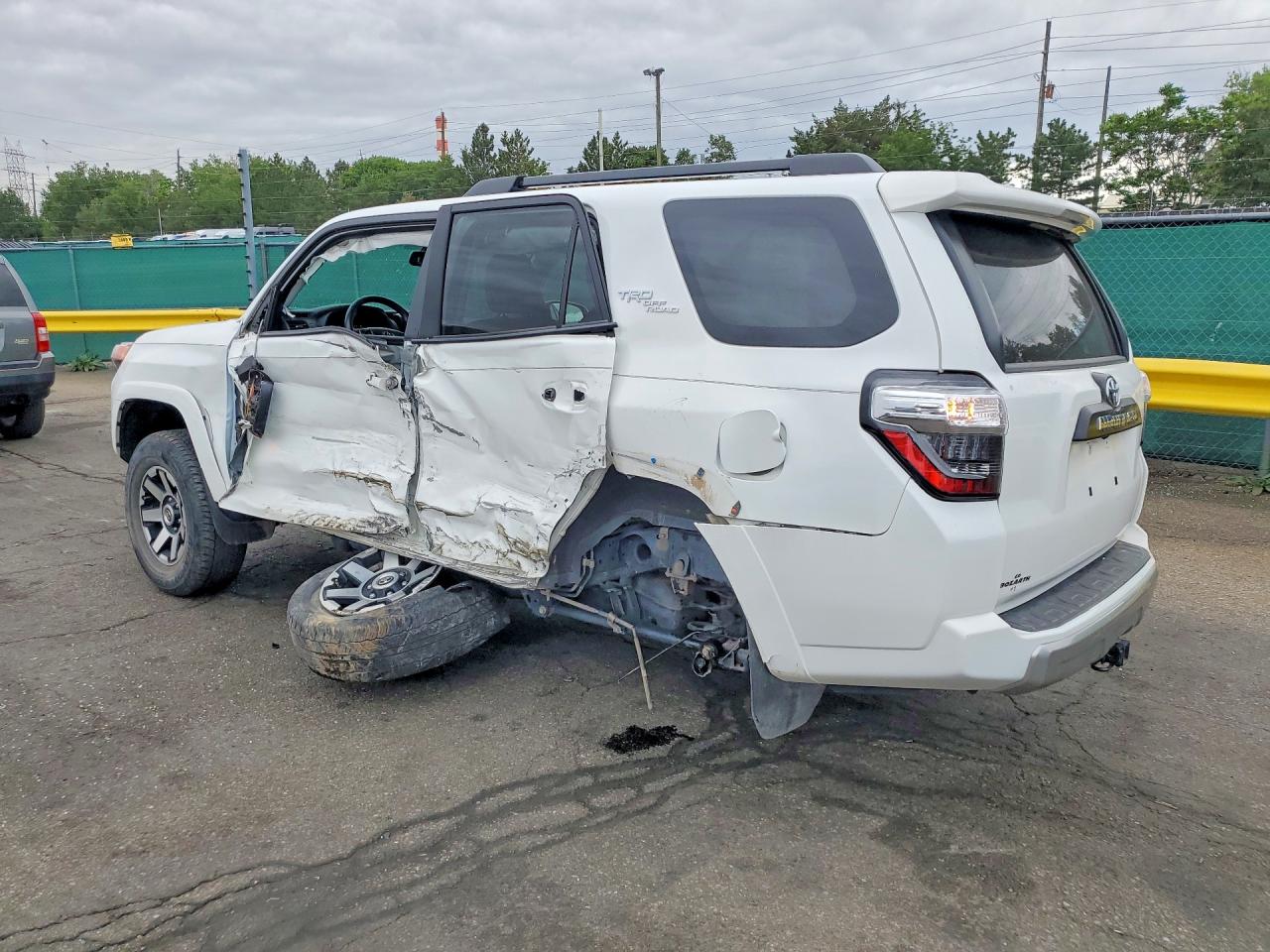 2021 TOYOTA 4RUNNER