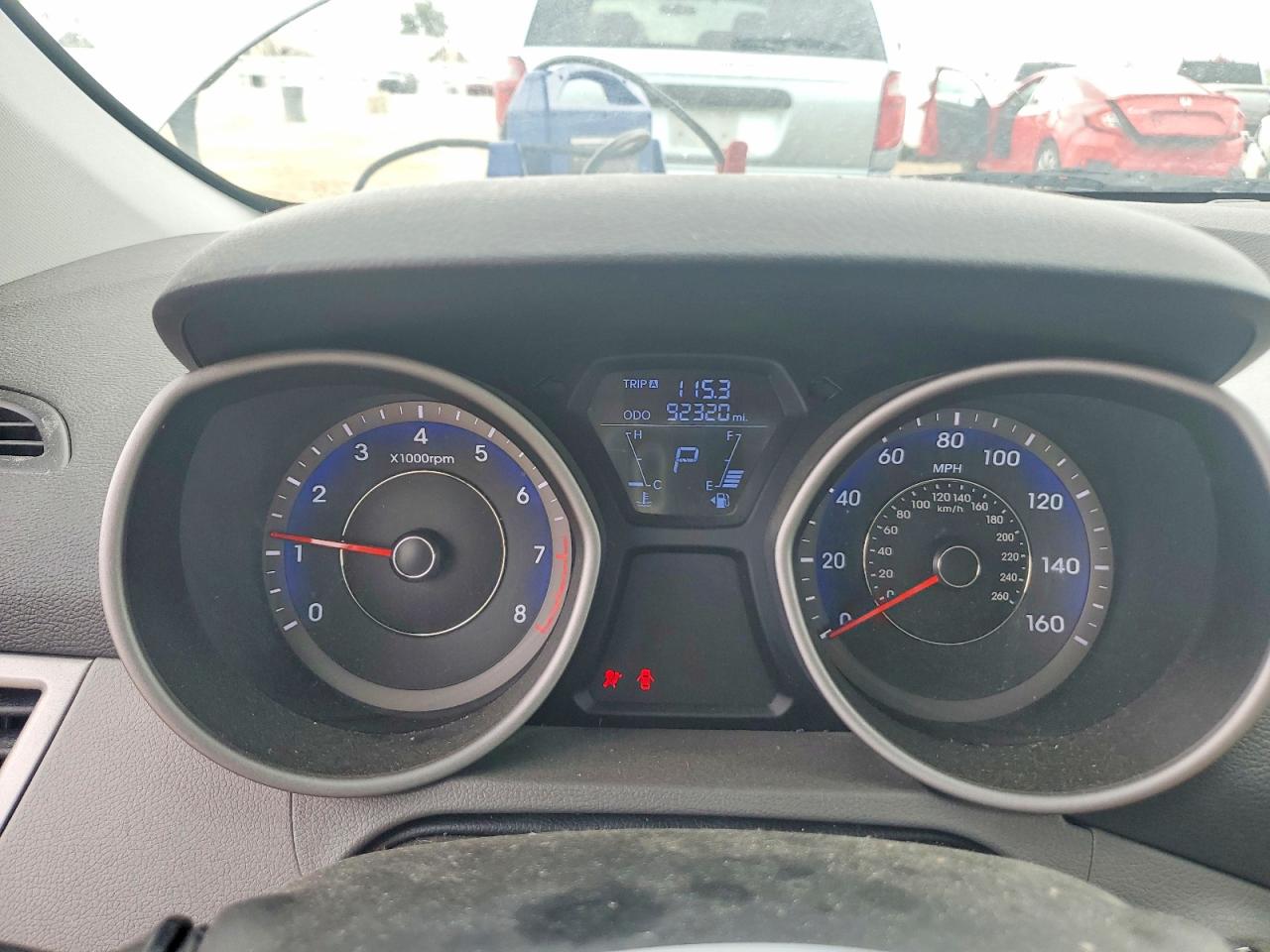 2011 HYUNDAI ELANTRA