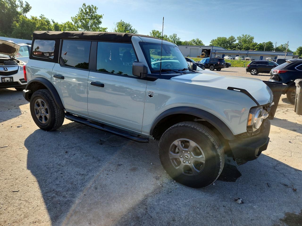 2023 FORD BRONCO