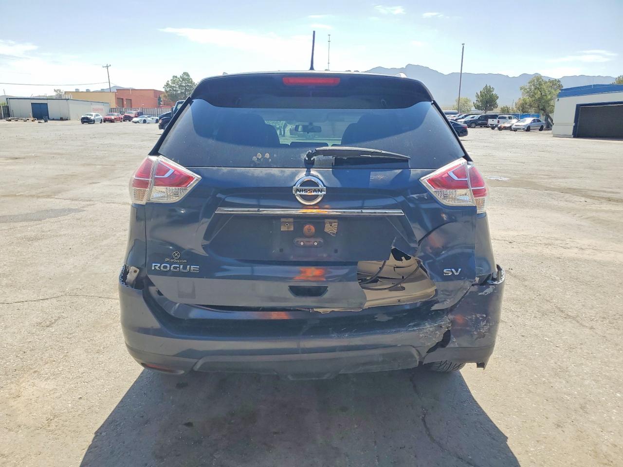 2015 NISSAN ROGUE