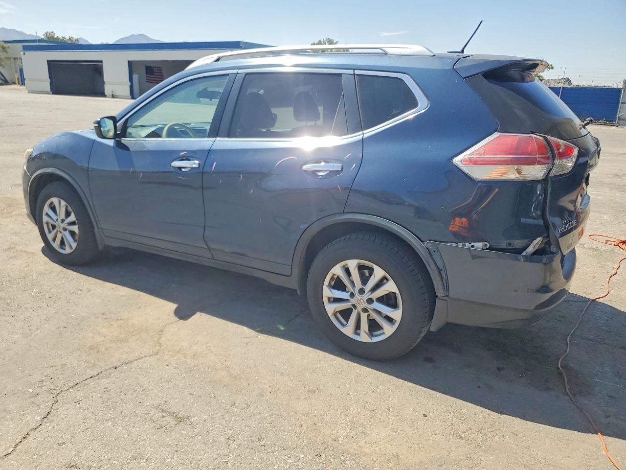2015 NISSAN ROGUE