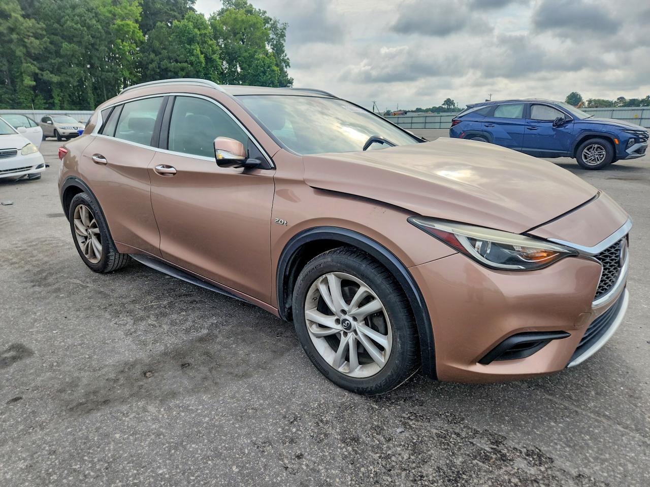 2019 INFINITI QX30
