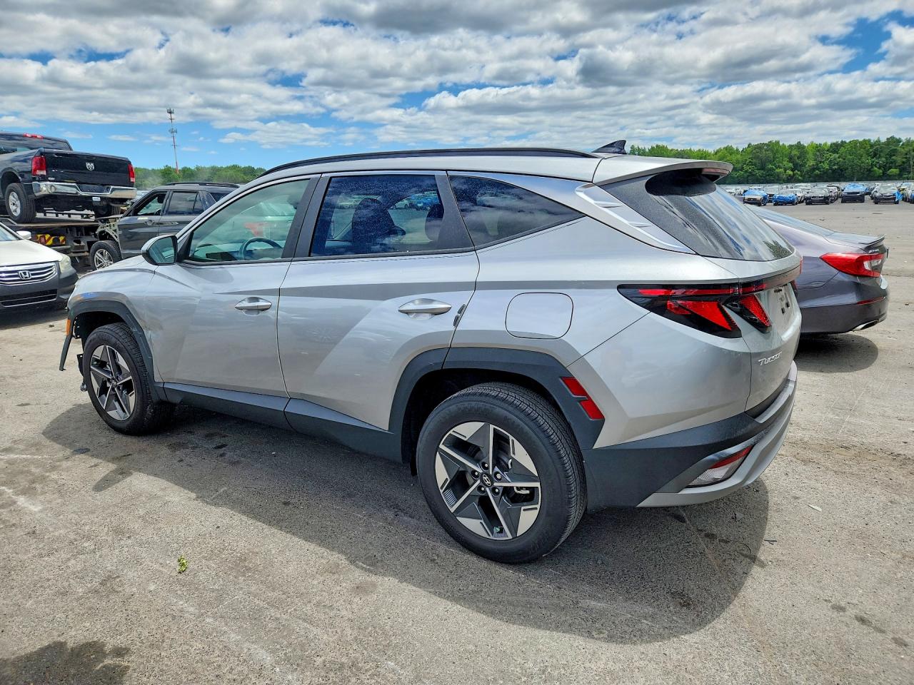 2025 HYUNDAI TUCSON