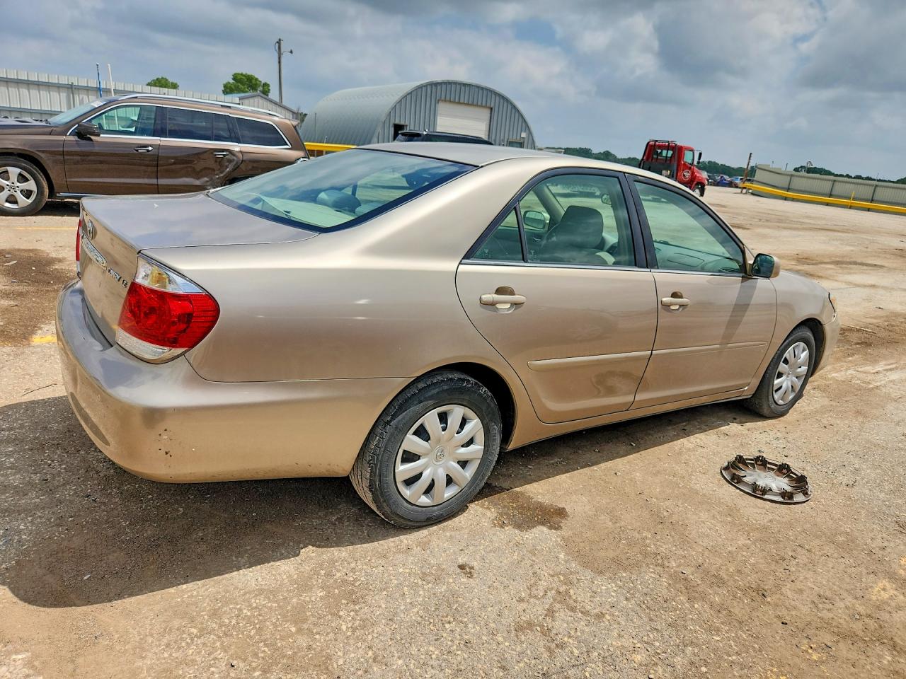 2005 TOYOTA CAMRY