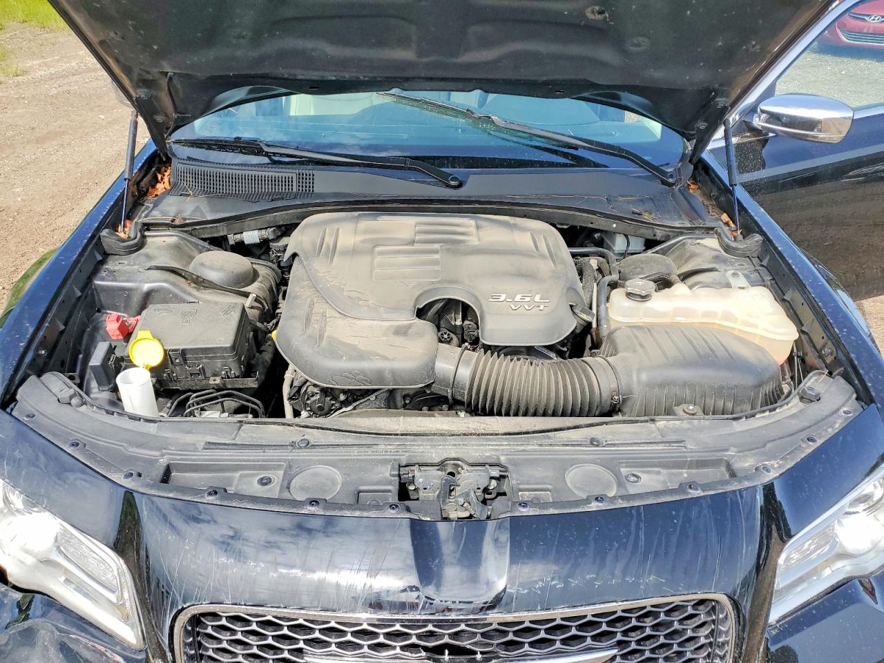 2016 CHRYSLER 300