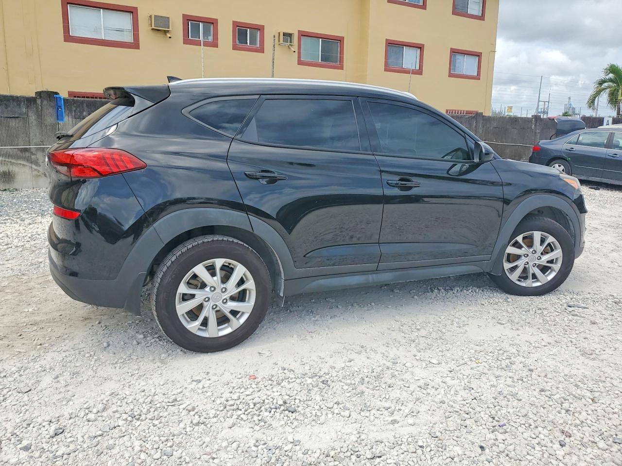 2021 HYUNDAI TUCSON