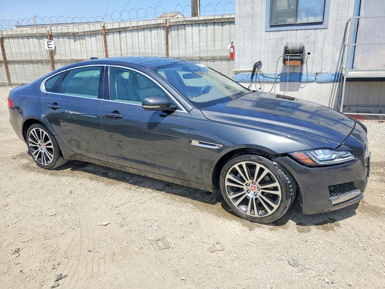 2020 JAGUAR XF