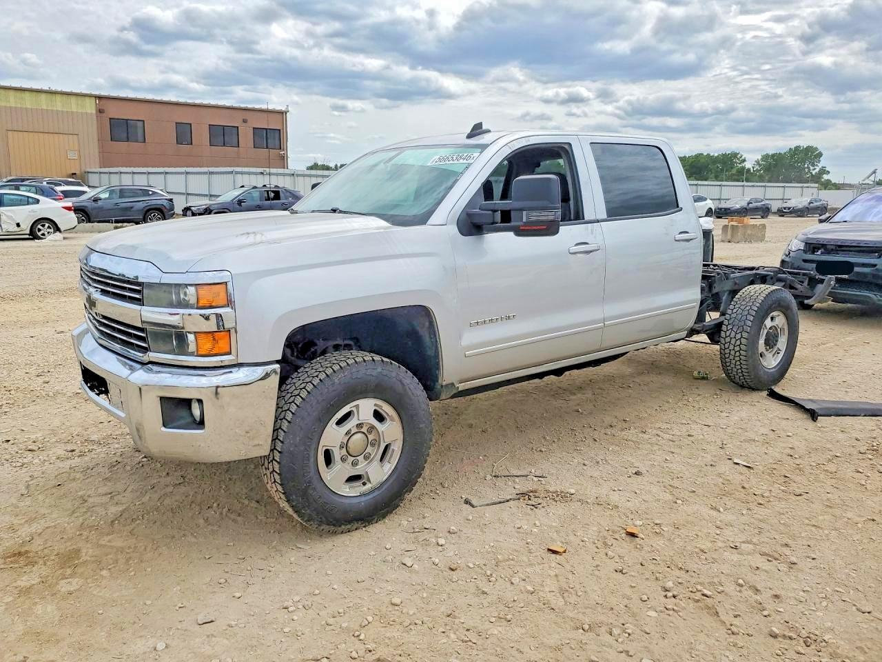 2016 CHEVROLET SILVERADO