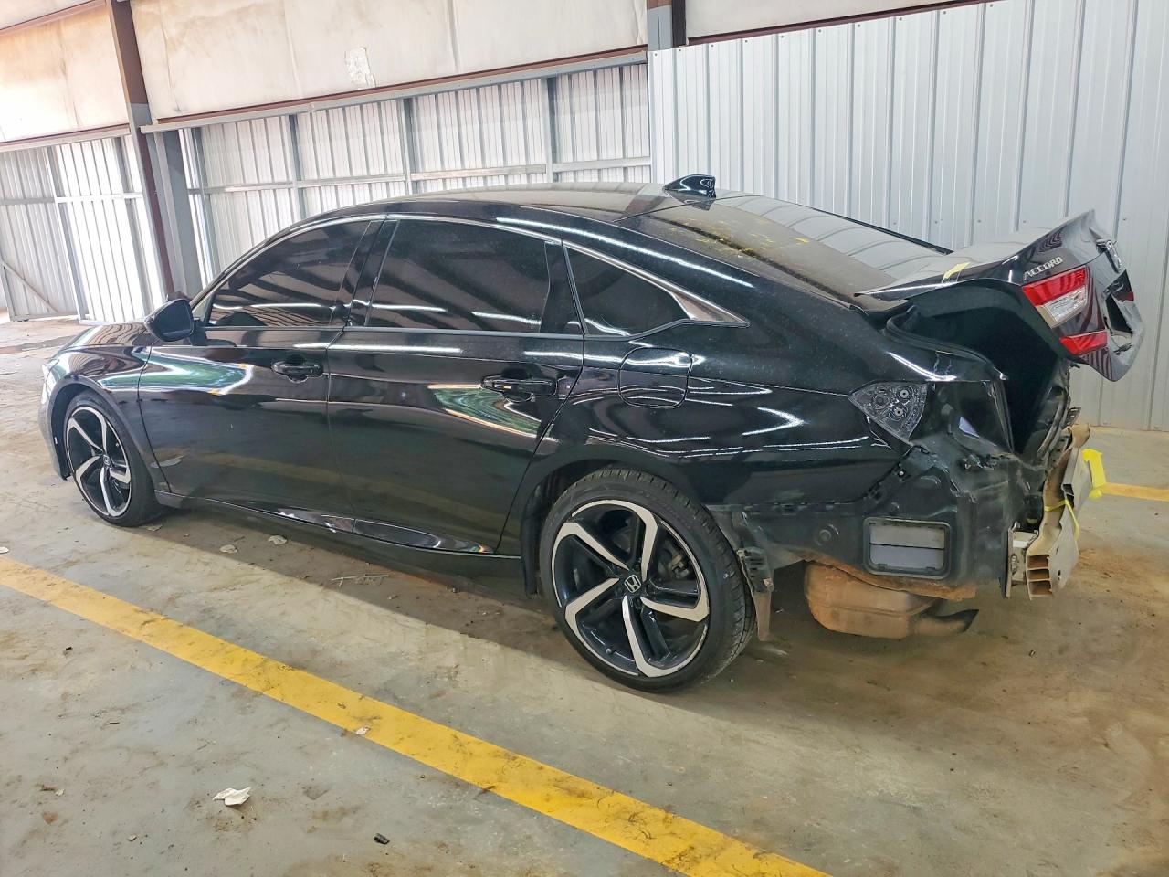 2019 HONDA ACCORD