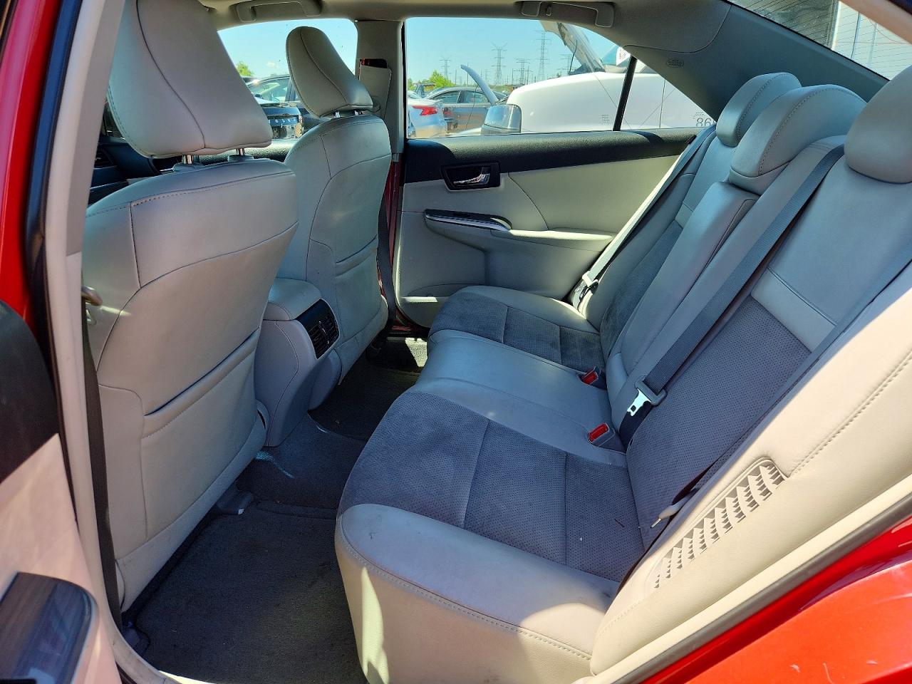 2012 TOYOTA CAMRY SOLA