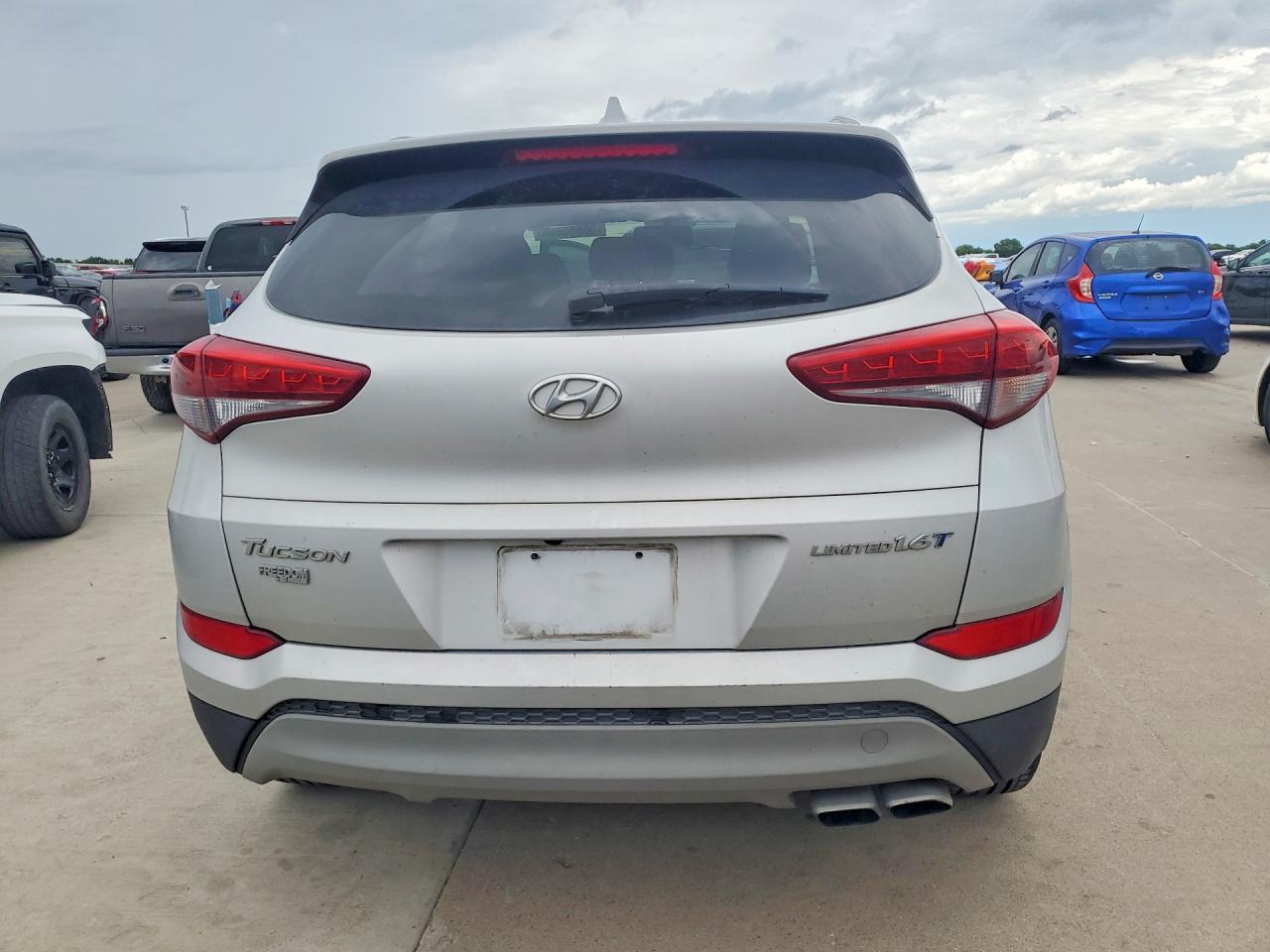 2017 HYUNDAI TUCSON