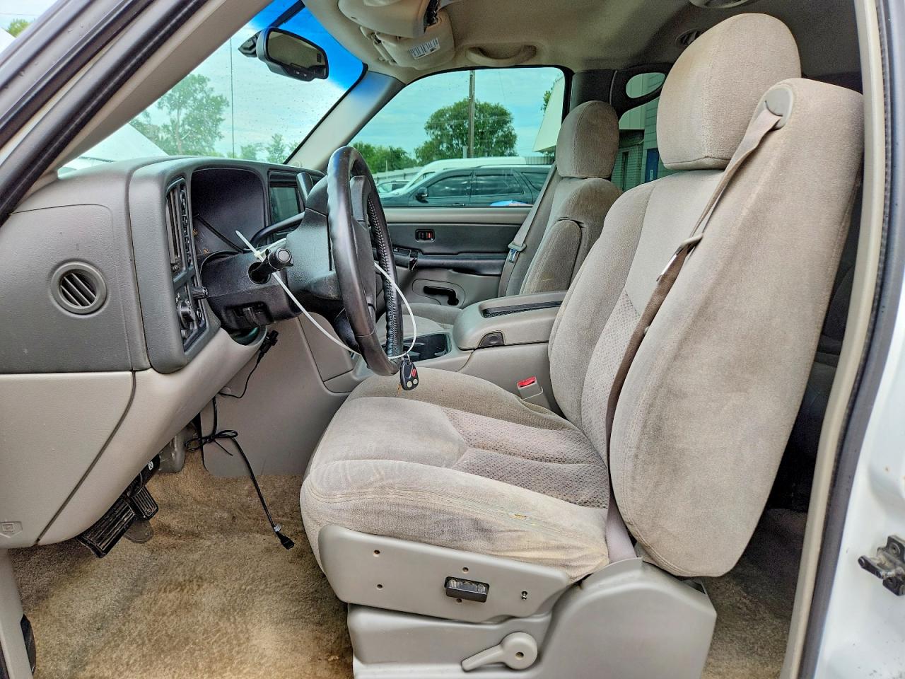 2003 CHEVROLET TAHOE