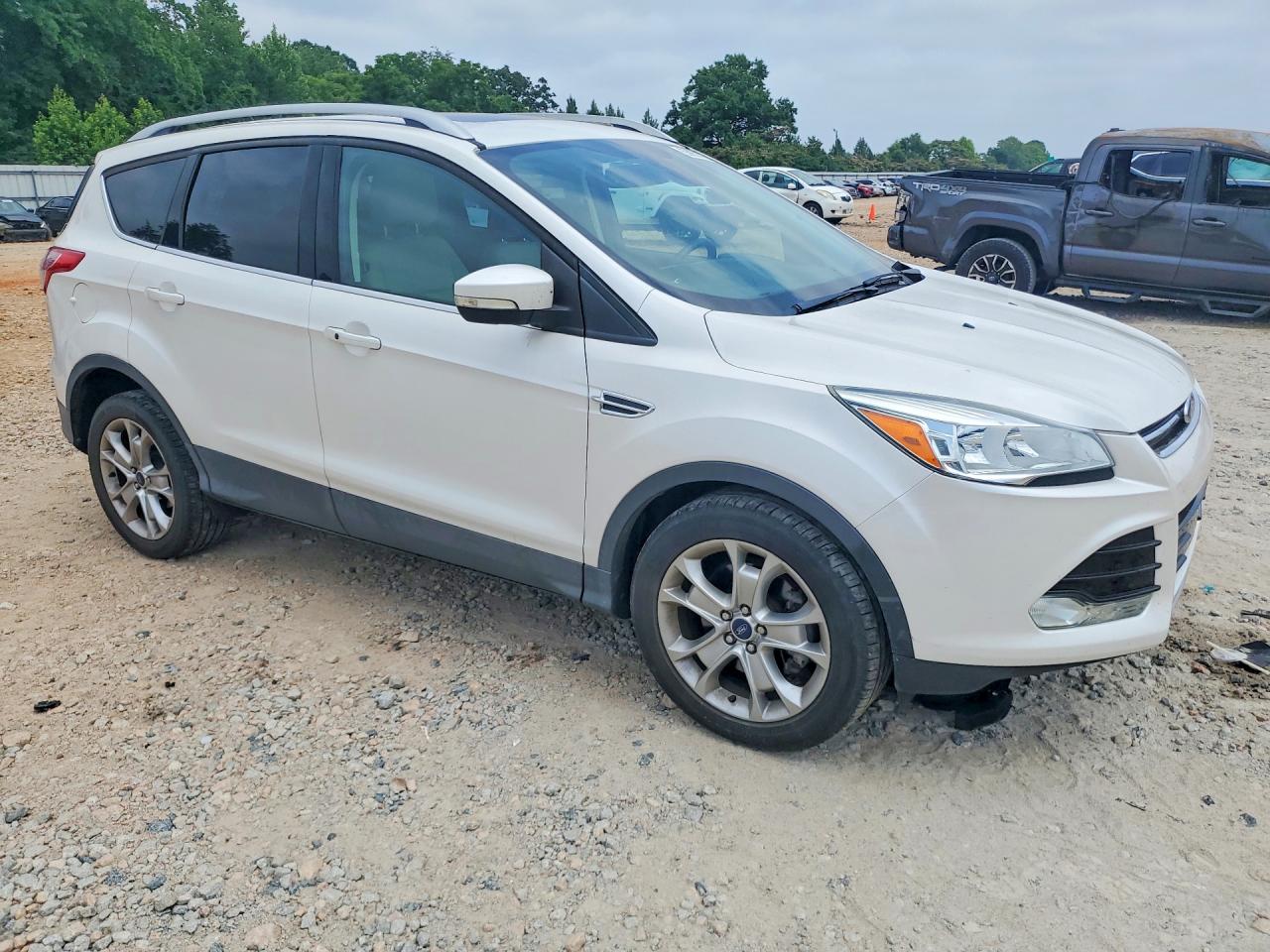 2015 FORD ESCAPE
