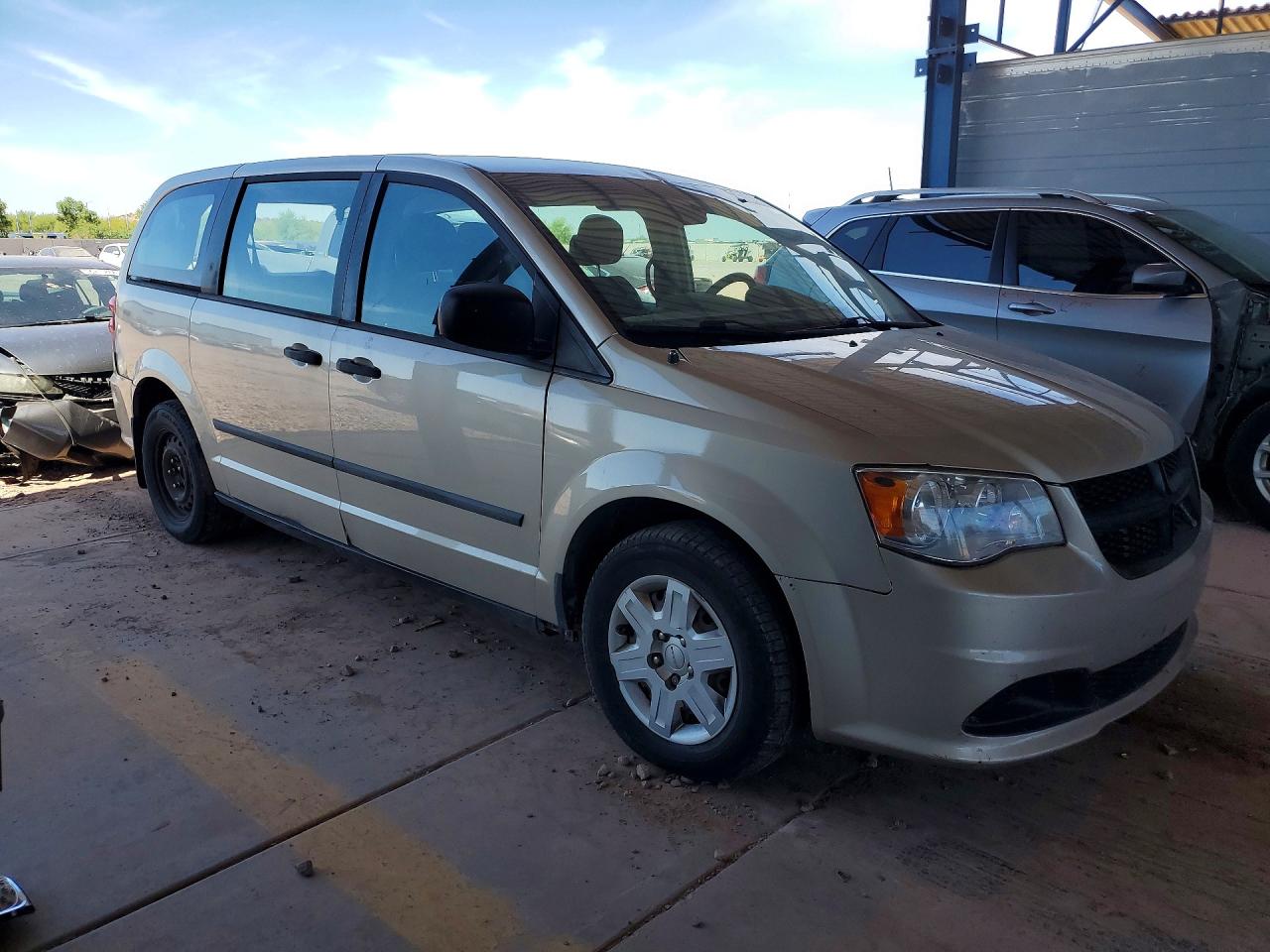 2013 DODGE CARAVAN