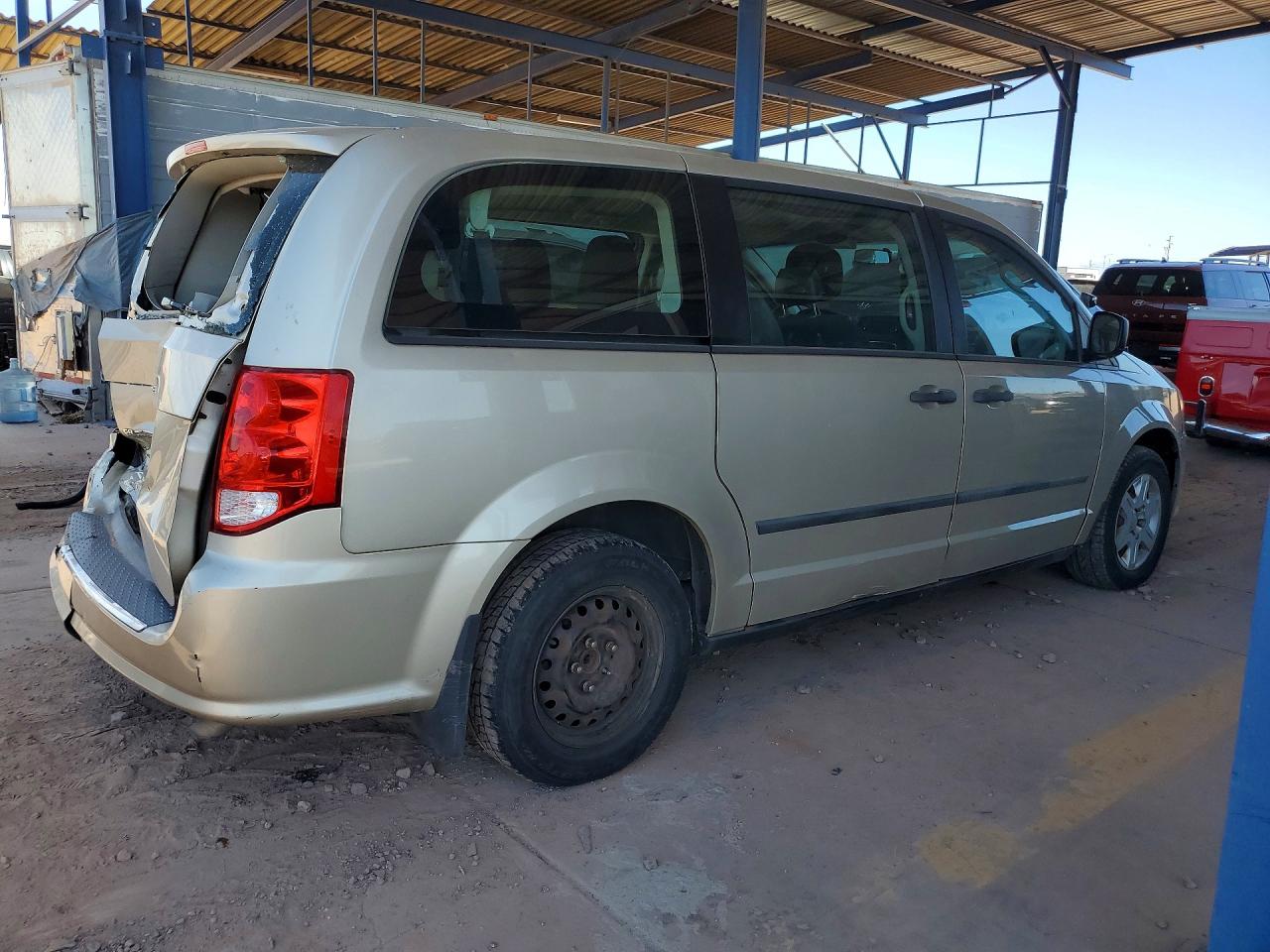 2013 DODGE CARAVAN