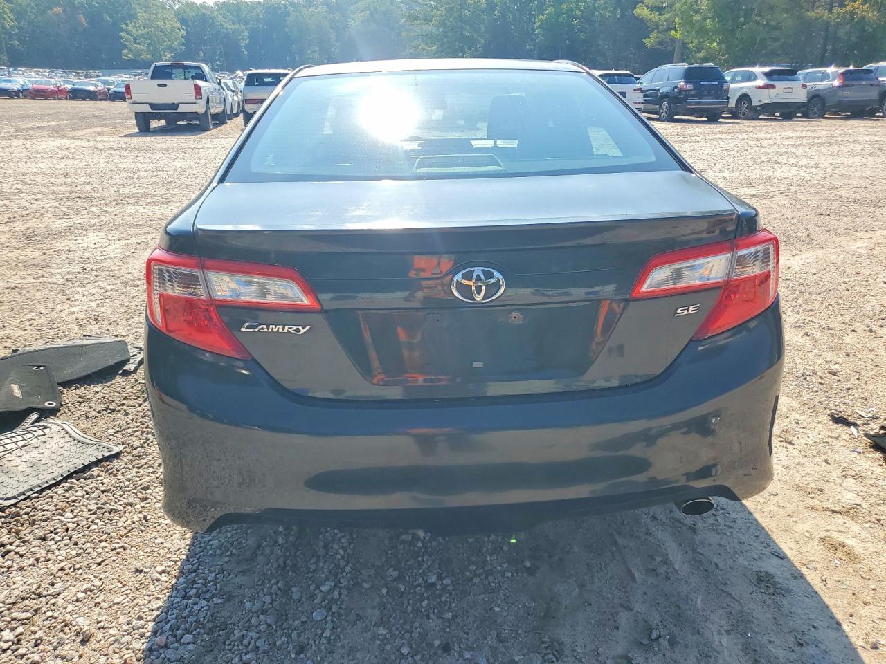 2012 TOYOTA CAMRY