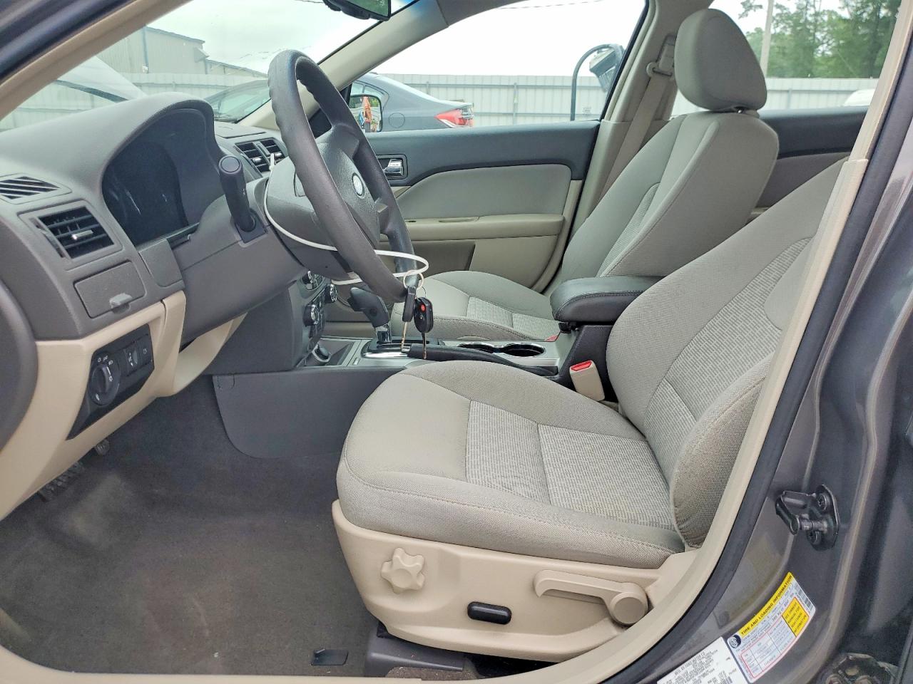 2010 FORD FUSION