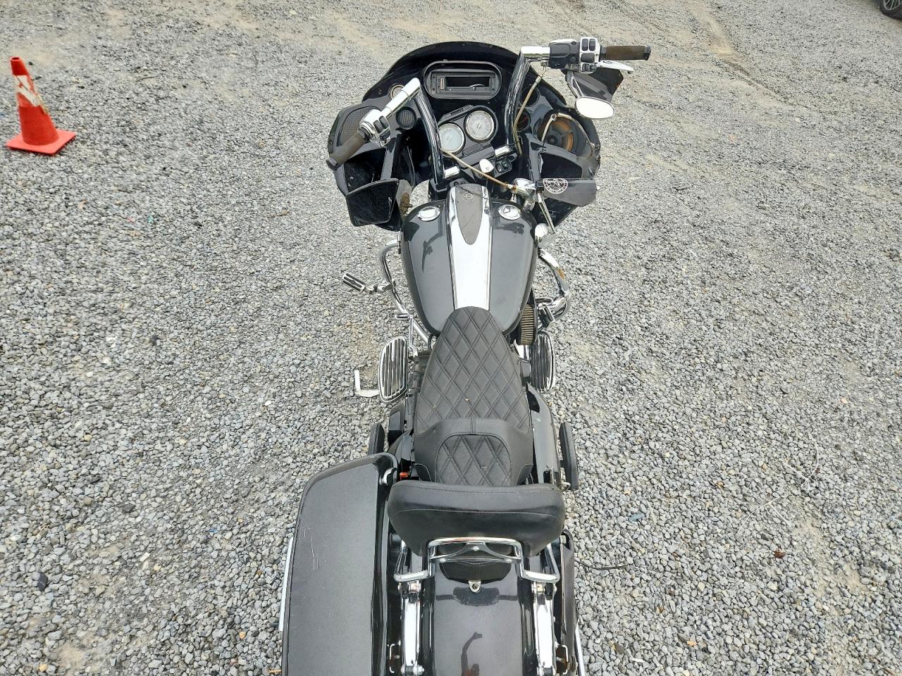 2011 HARLEY DAVIDSON FLSE