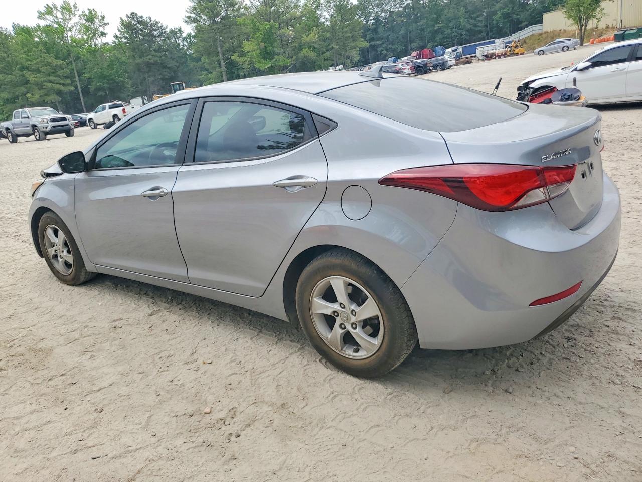 2015 HYUNDAI ELANTRA