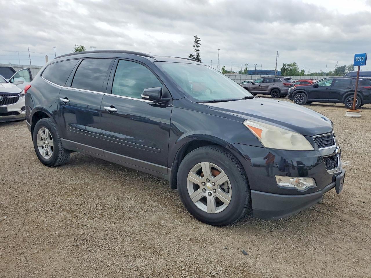 2011 CHEVROLET TRAVERSE