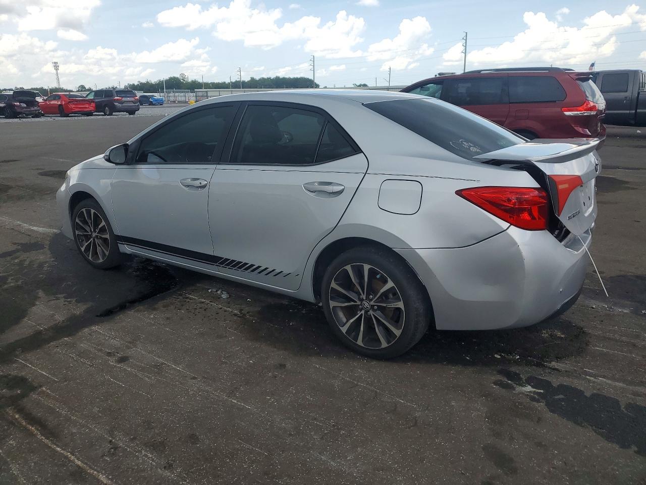 2017 TOYOTA COROLLA
