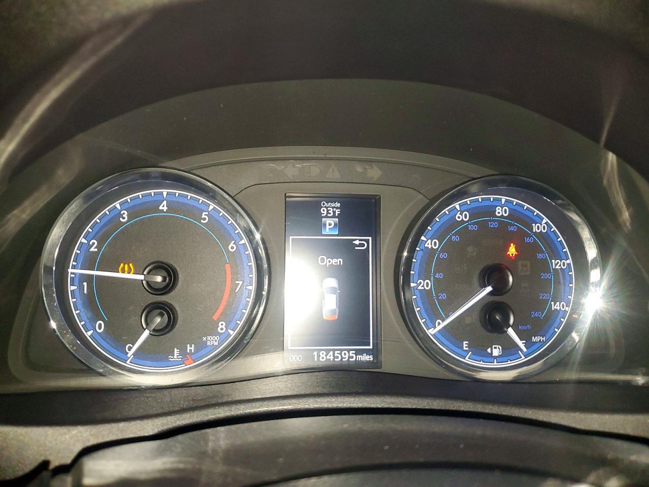 2017 TOYOTA COROLLA