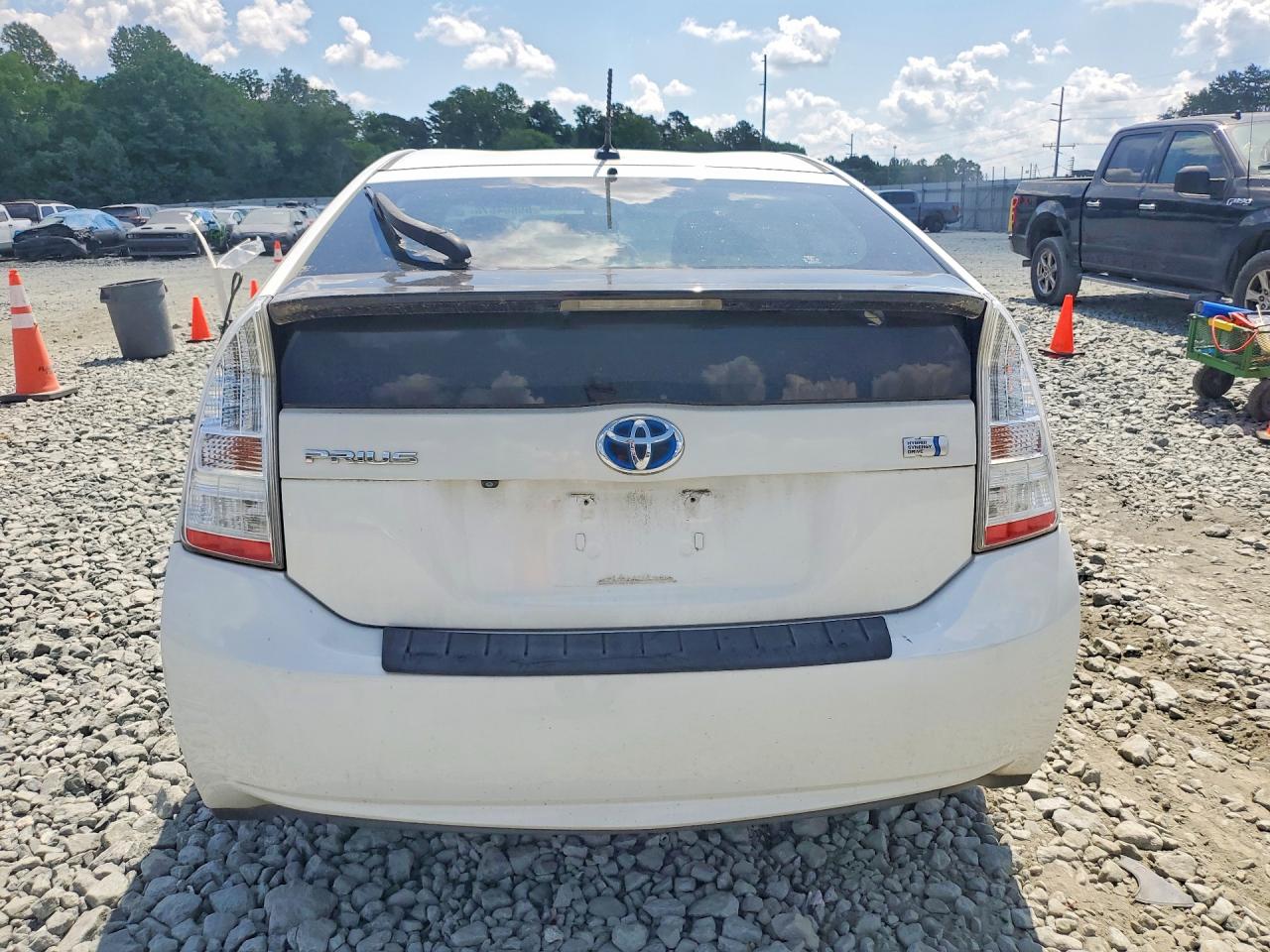 2011 TOYOTA PRIUS