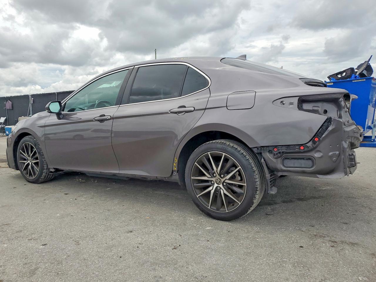 2022 TOYOTA CAMRY