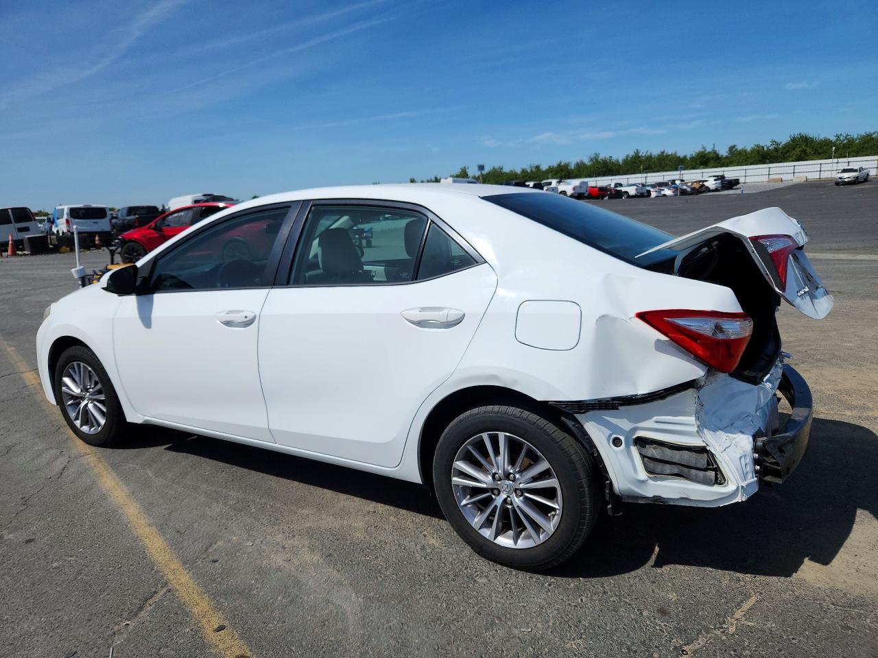 2015 TOYOTA COROLLA LE