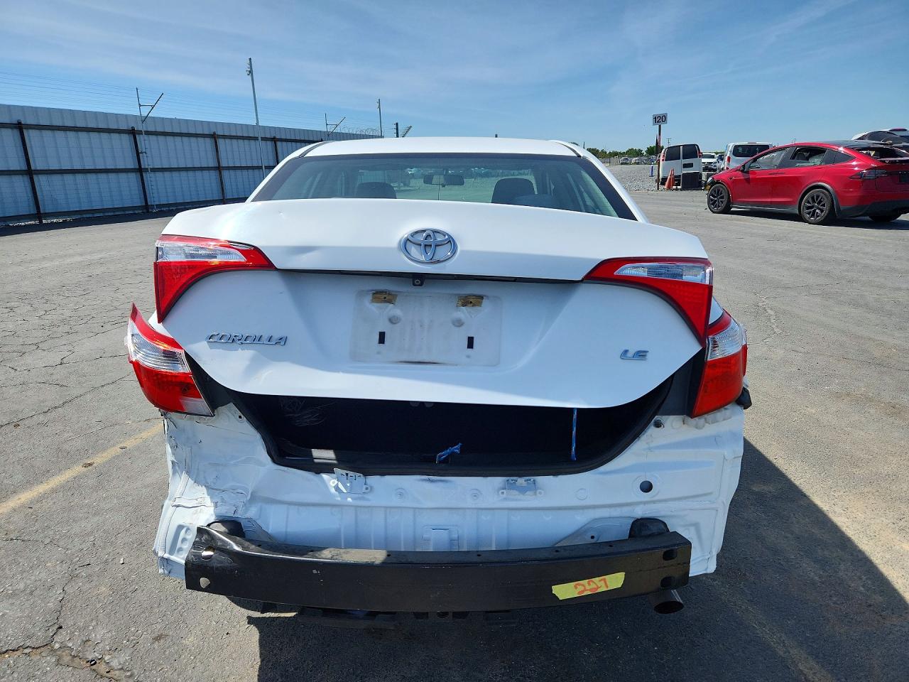 2015 TOYOTA COROLLA LE