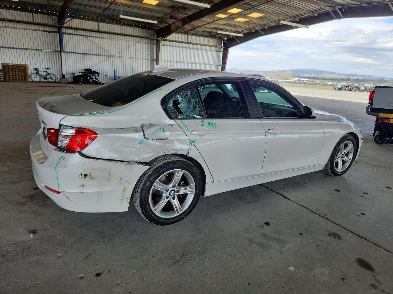2015 BMW 3 SERIES