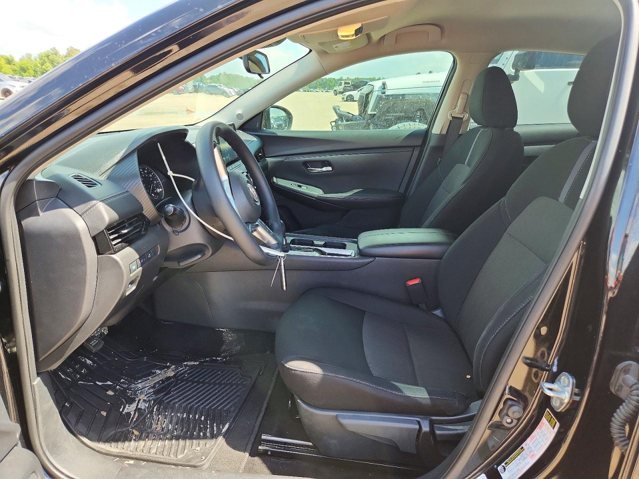 2024 NISSAN SENTRA